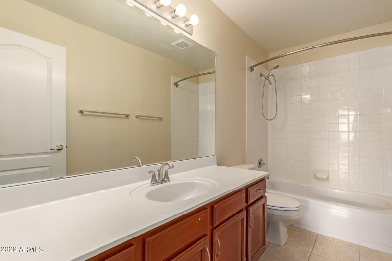 33 - Granite View