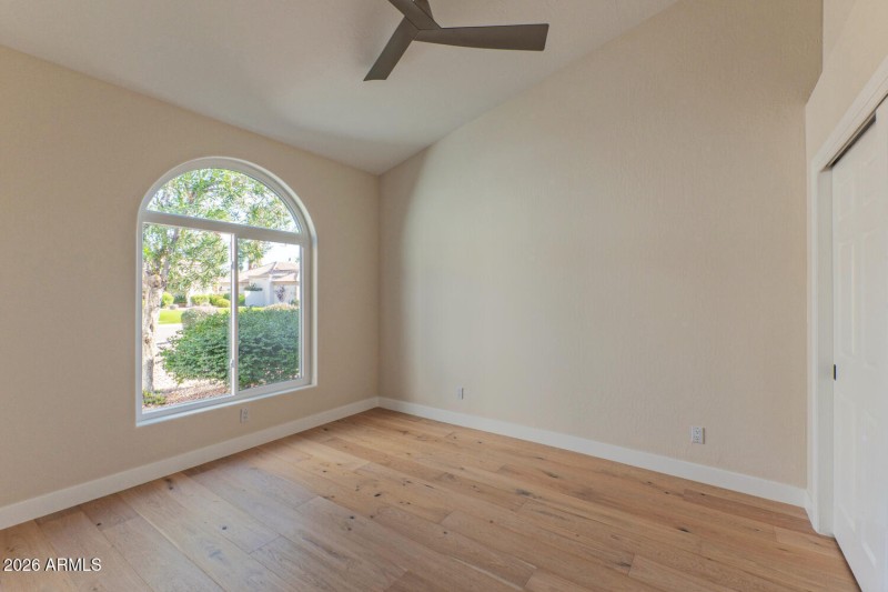 photo_87707665-1500x1000