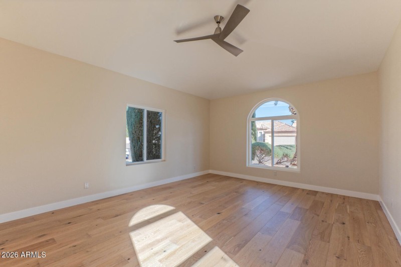 photo_87707671-1500x1000