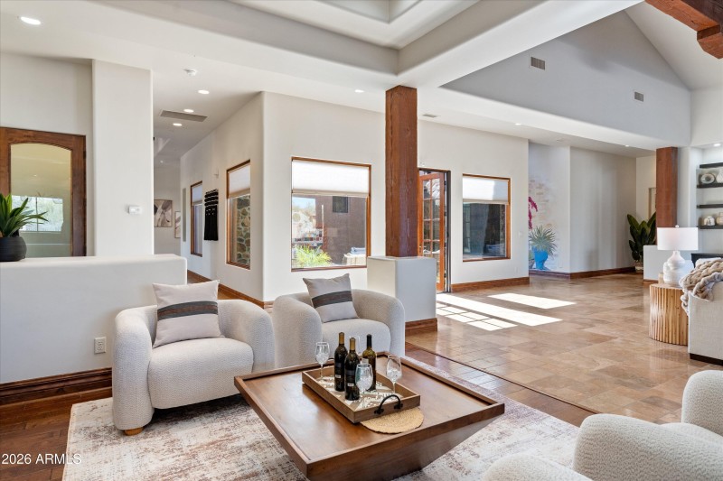 029-Living Room to Atrium