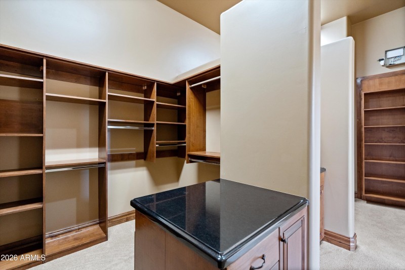 071-Primary His and Hers Closet