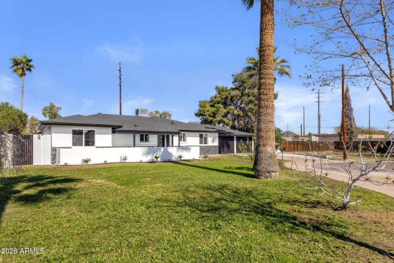 1-web-or-mls-1524-w-mission-ln