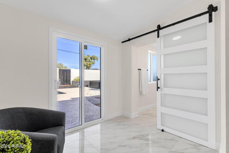 37-web-or-mls-1524-w-mission-ln