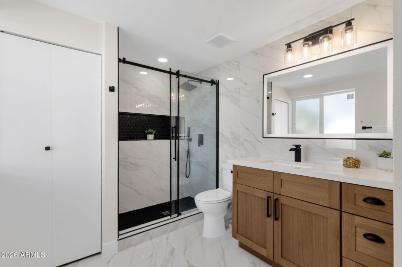 38-web-or-mls-1524-w-mission-ln