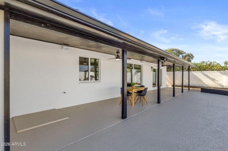 40-web-or-mls-1524-w-mission-ln