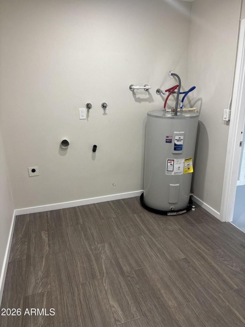 79168637131__46320B7C-EEB3-49F7-8676-297