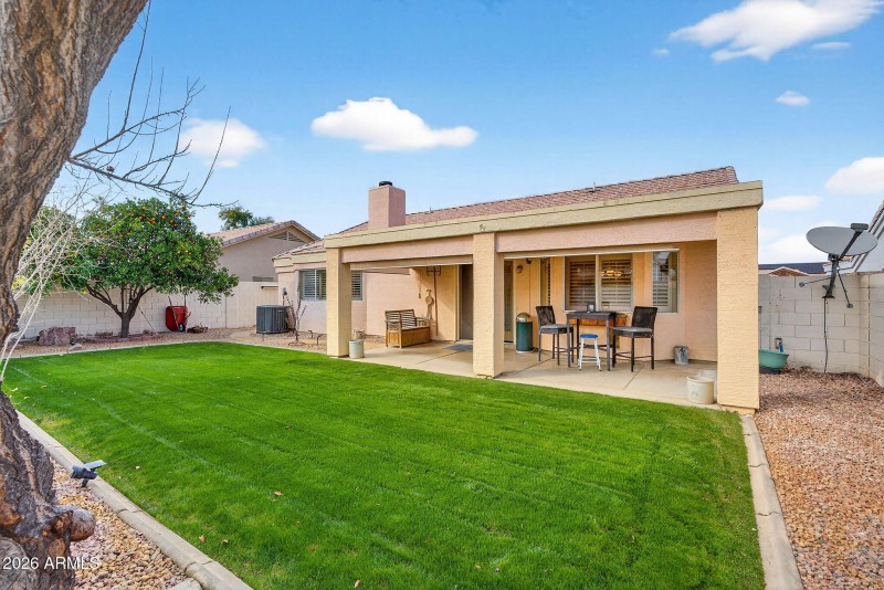 40-web-or-mls-35 E Cathy Ct