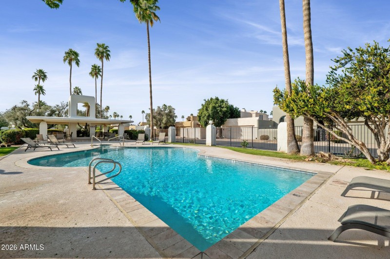 53-web-or-mls-7770-e-camelback-rd-unit-1