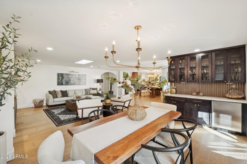 14-web-or-mls-7770-e-camelback-rd-unit-1