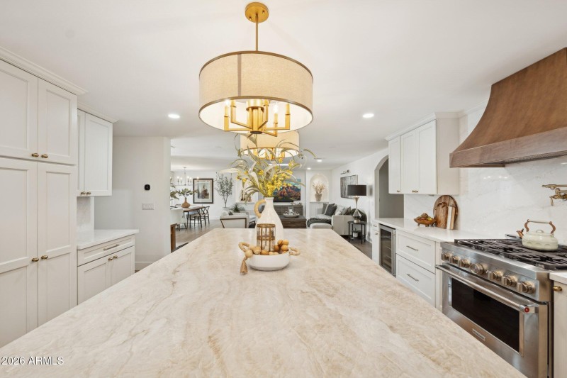 21-web-or-mls-7770-e-camelback-rd-unit-1