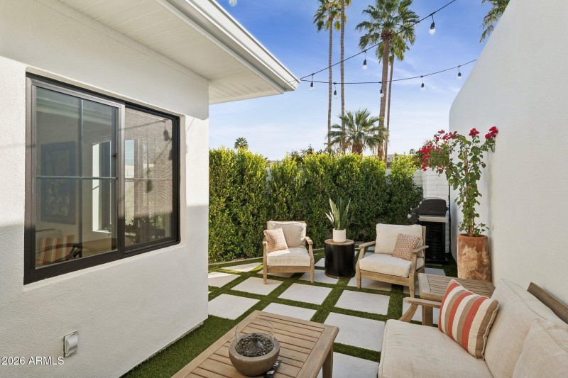 41-web-or-mls-7770-e-camelback-rd-unit-1