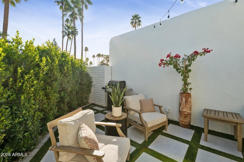 44-web-or-mls-7770-e-camelback-rd-unit-1