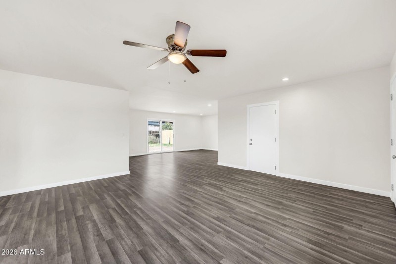 7742 W Fairmount Ave-9