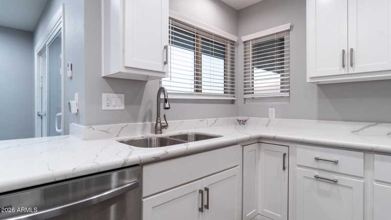 10023 West Shasta Drive-13