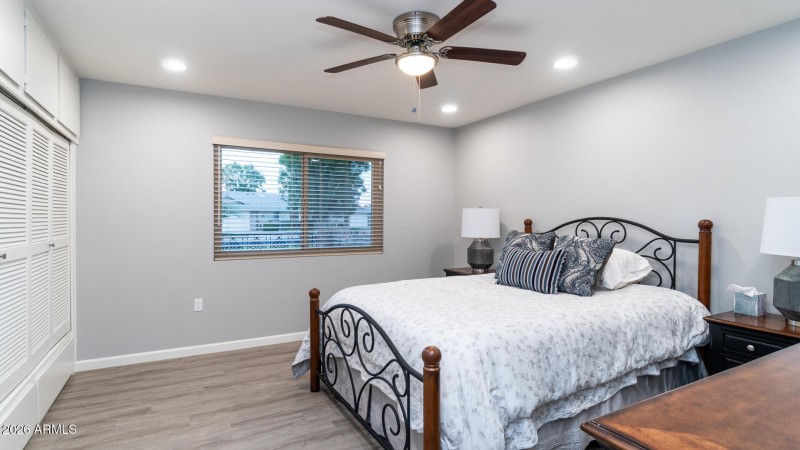 10023 West Shasta Drive-27