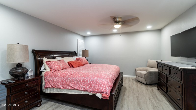 10023 West Shasta Drive-31