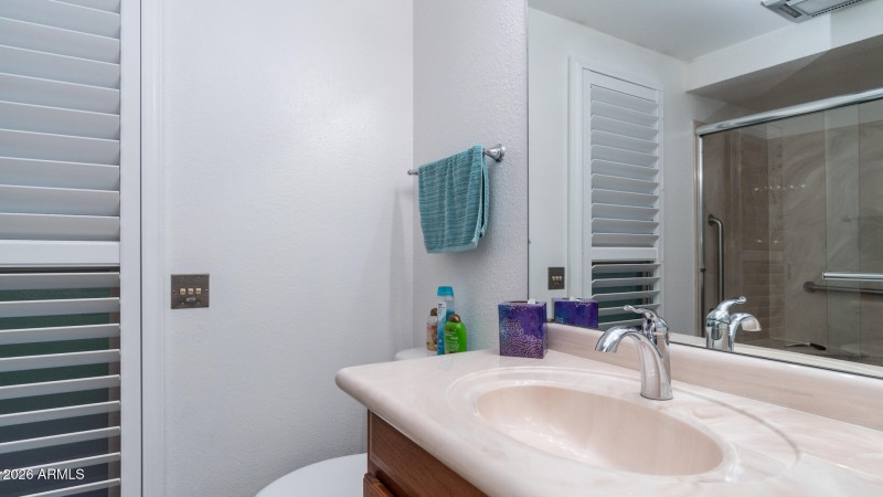 10023 West Shasta Drive-35