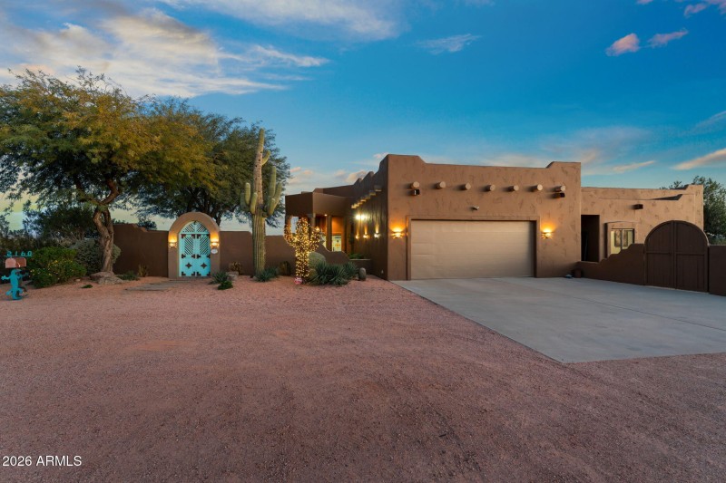 2160 N Vulture Mine Rd