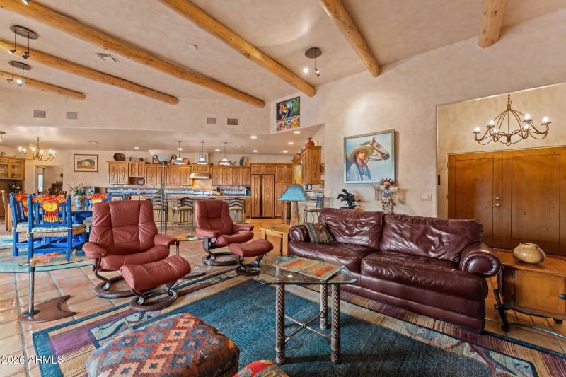 2160 N Vulture Mine Rd