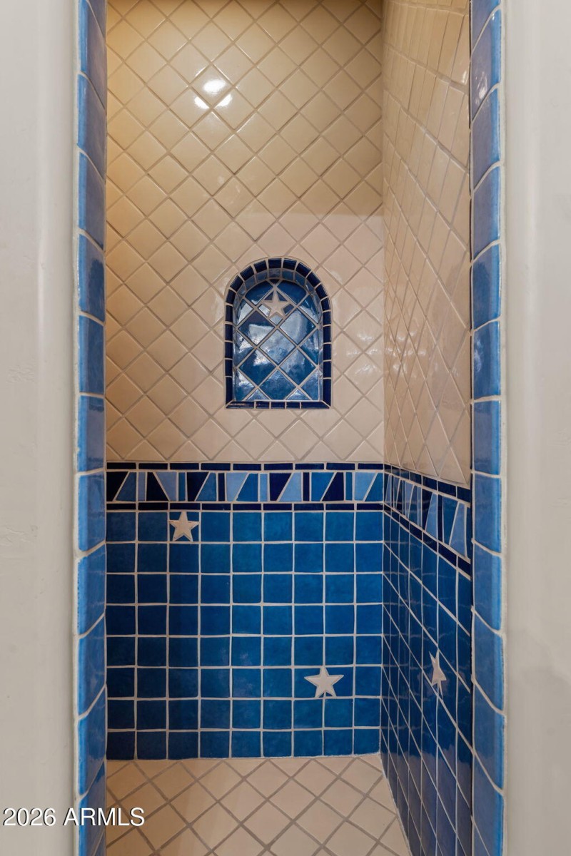 2160 N Vulture Mine Rd