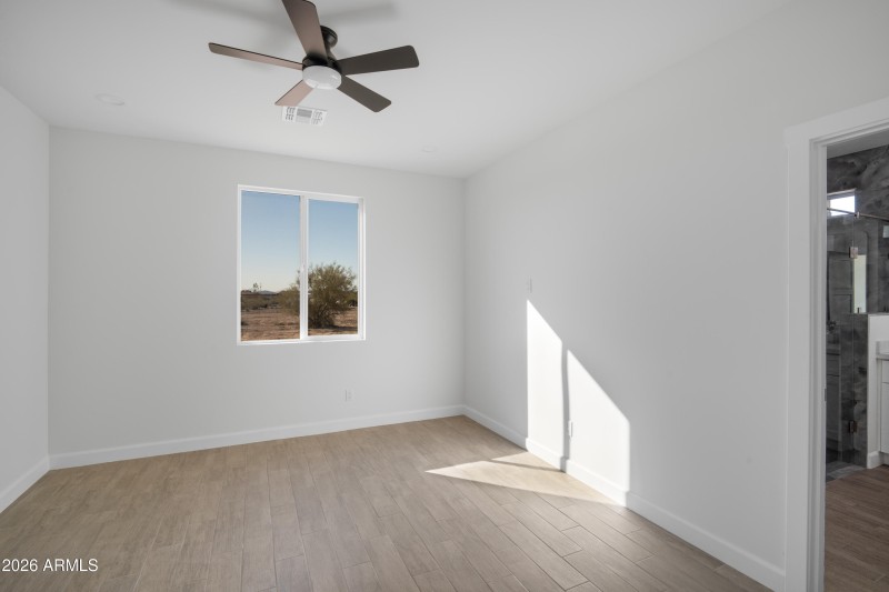 34207 W Chambers St - Inside Cam-47