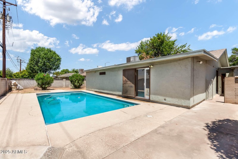 1649-E-Dana-Ave-MLS-24