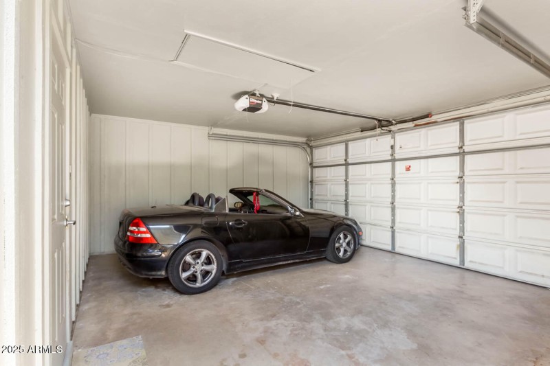 1649-E-Dana-Ave-MLS-29