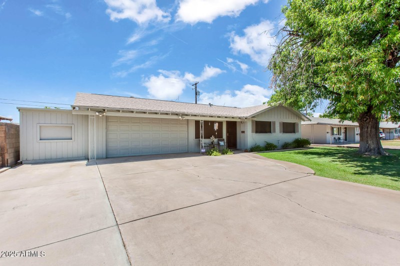 1649-E-Dana-Ave-MLS-31