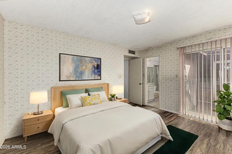 12-Mulberry-8847 - 2