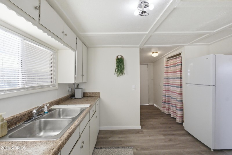 5521_W_Northview_016