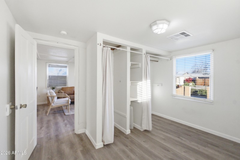 5521_W_Northview_018