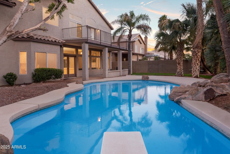 760-N-Ithaca-Street-91