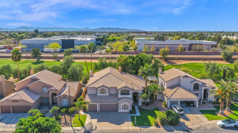 760-N-Ithaca-Street-5