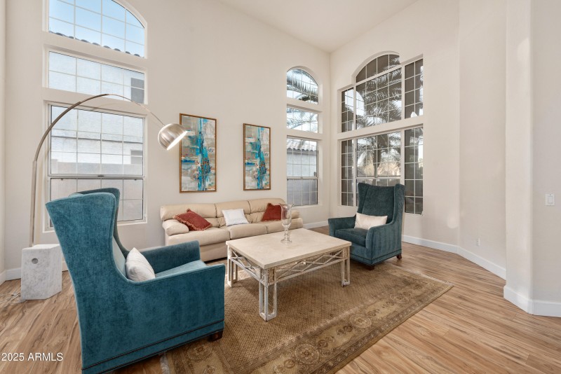 760-N-Ithaca-Street-18