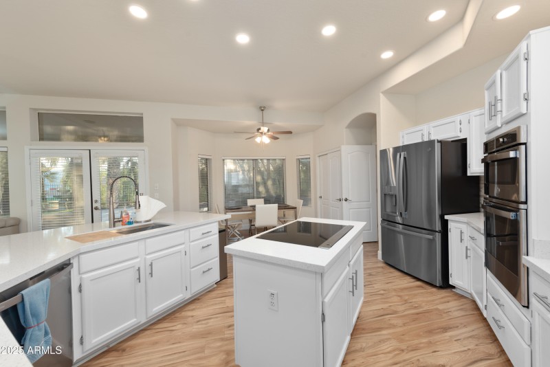 760-N-Ithaca-Street-30