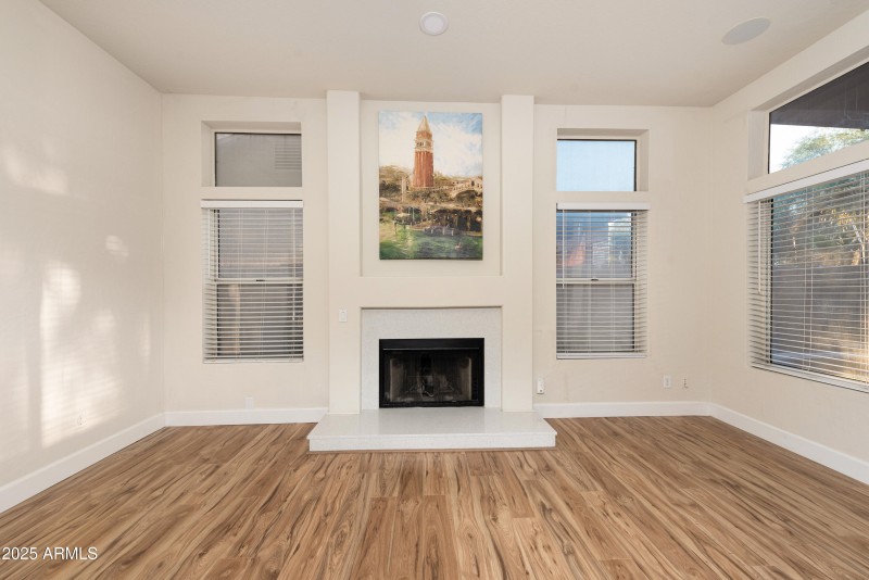 760-N-Ithaca-Street-42