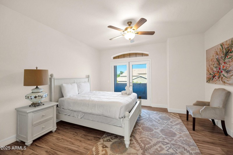 760-N-Ithaca-Street-66