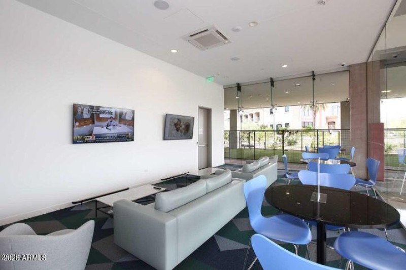 20211117161315733137000000-o