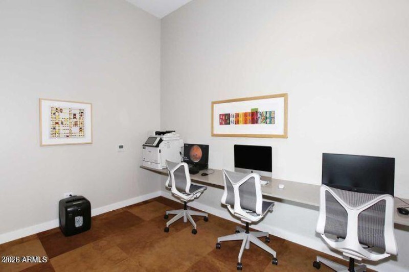 20211117161500967351000000-o