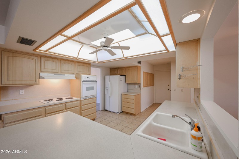 other side of kitchen