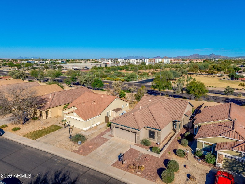 40-web-or-mls-ext-13