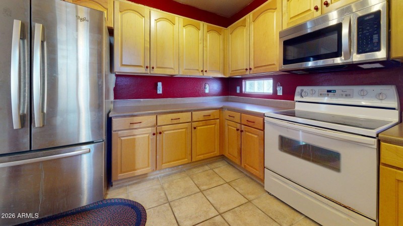 11218-W-Celle-de-La-Luna-Kitchen