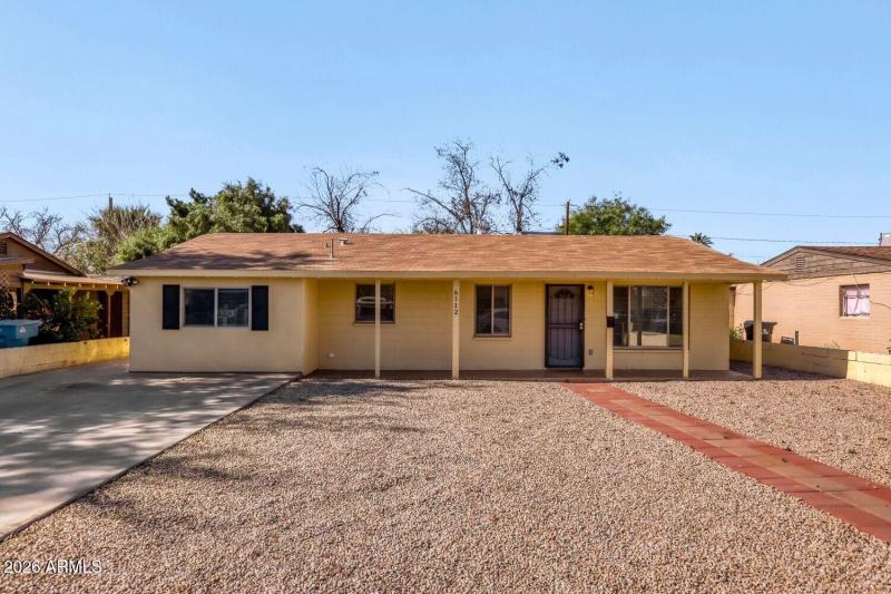 6132 N 35th Dr - Web Quality - 003 - 03