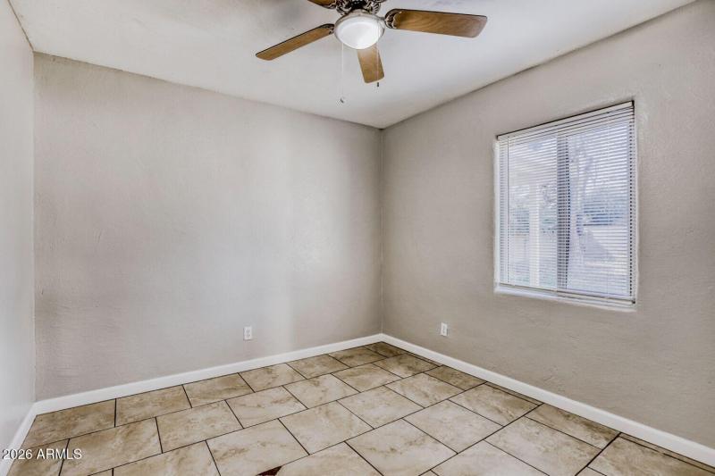 6132 N 35th Dr - Web Quality - 018 - 18