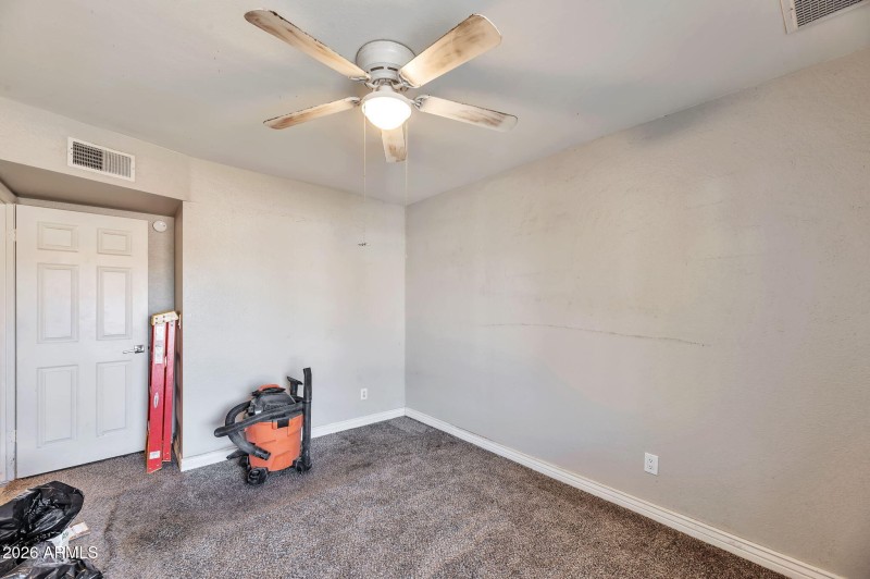 17-web-or-mls-QP- 780_9706