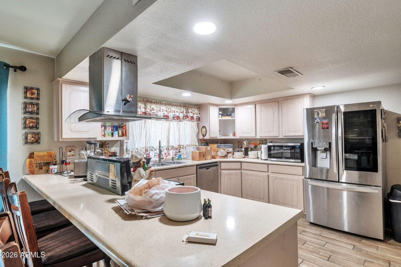 9-web-or-mls-QP- 780_9698