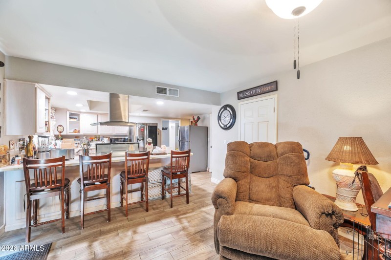 8-web-or-mls-QP- 780_9697