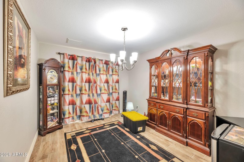 4-web-or-mls-QP- 780_9692