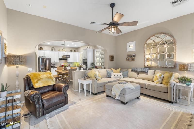 23-web-or-mls-DSC_4023