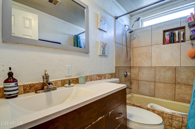 Bath 2pic 1